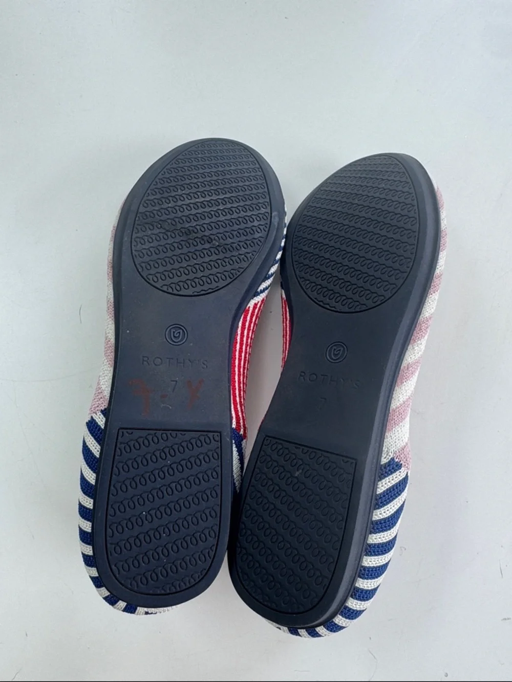 Rothys excellent lightly